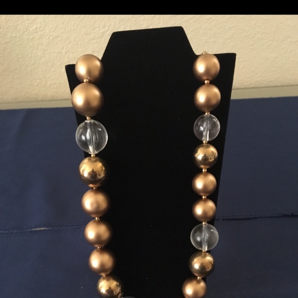 Gold beaded necklace